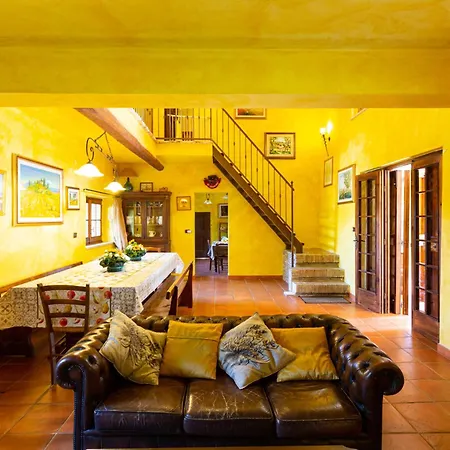 Holiday home Il Rifugio - La Loggia - Cad102 By Interhome *