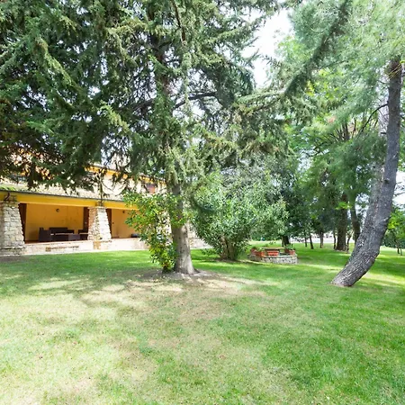 Holiday home Il Rifugio - La Loggia - Cad102 By Interhome *